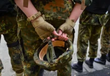 Религиозные убеждения не освобождают от мобилизации и уголовной ответственности за уклонение от службы, — Верховный Суд