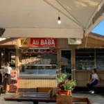 «Я из прокуратуры!» —  в одесском ресторане нетрезвая женщина скандалила и «трясла» корочками. ВИДЕО