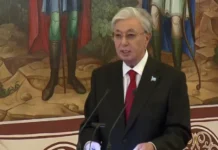 «Россия — Богом данный сосед», — Токаев после переговоров в Кремле. ВИДЕО