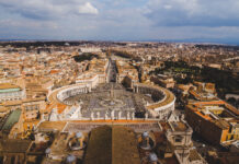 Ватикан впервые за много лет зафиксировал профицит: доходы превысили расходы на 1,6 млн евро