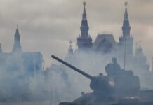 Bloomberg: экономисты начали советовать России закончить войну