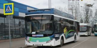 В анексованому Криму з лютого вводять транспортні картки