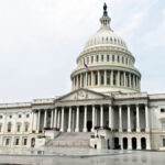 Правительство США второй раз за год приостановило работу: нет финансирования