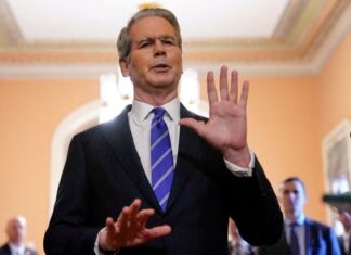 Міністр США відповів на запитання, чим встановлення контролю над Гренландією відрізнятиметься від анексії Криму