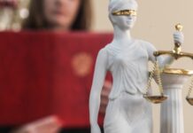 Кримські сироти готують позови до російської влади Сімферополя – правозахисник