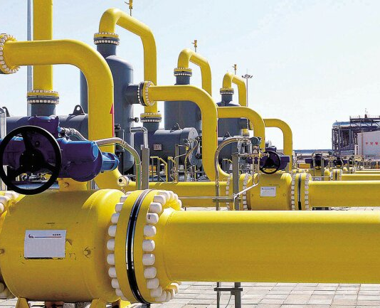 Удары «Орешником» по газохранилищам: чем это грозит украинцам