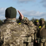 «Беречь больше некого»: WSJ объяснил, почему 18-летних начали бросать в самое пекло войны