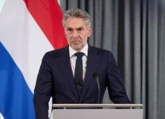 Страны-партнеры должны усилить давление на РФ и обсудят гарантии безопасности для Украины в Давосе – премьер Нидерландов