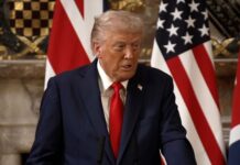 На встрече лидеров в Давосе будет предложено Трампу поддержать договоренности прошлой недели в Париже — СМИ