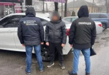 В Черкасской области заместитель мэра хотел «закрыть» дело за деньги