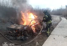 Трое погибших в Николаевке: FPV-дрон атаковал гражданский автомобиль