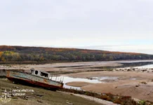 Российские генералы уничтожили плотину Оскольского водохранилища, последствия — катастрофические