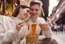 Горячий рамен с доставкой во Львове: когда хочется настоящего обеда