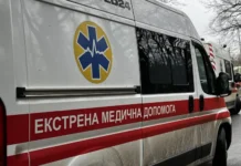 Оккупанты ударили дроном по карете скорой помощи в Сумской области: выжил только водитель