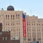 «Победа будет за нами»: южнокорейцы унизили российских дипломатов в Сеуле. ФОТО