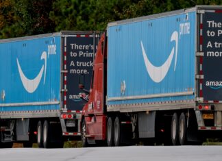 Amazon стал крупнейшей компанией мира по выручке, обогнав Walmart