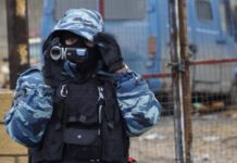 «Невідомо, де межа між «бесідою» та в’язницею». Як ФСБ «працює з умами» в Криму