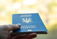 Поездка в Европу: какие документы требуют в поездах и на границе