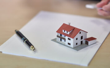 Кабмин выделил почти 1,2 млрд на строительство жилья для переселенцев из Мариуполя