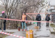 У Криму вночі лунали вибухи, російська влада Севастополя заявила про постраждалих внаслідок атаки БпЛА