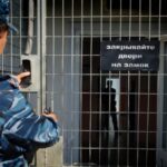 Засуджений в Україні кримський авіадиспетчер тепер перебуває за ґратами у Росії