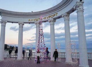 Знесення напівротонди в Алушті: фірму-виконавця робіт обрав Аксьонов – ЗМІ