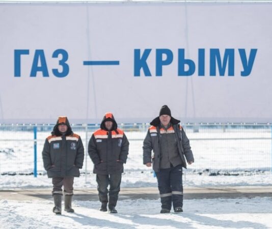 «Морозять людей без морозу»: чому Крим не дочекався обіцяного російського газу?