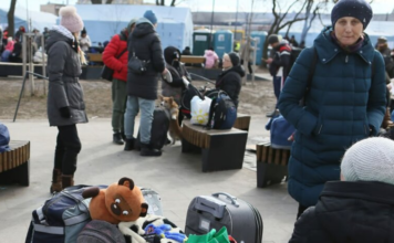 Чехия ужесточит правила для украинцев: новые квоты, проверки и депортация