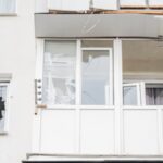 «У кожному будинку – руїни»: у Севастополі постраждалі від дронів ЗСУ скаржаться на мізерні компенсації