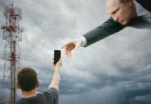 «Нас обрізають від усього світу»: як Крим живе без інтернету