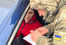 Украинцам с бронью массово рассылают повестки: адвокат объяснил причину и назвал штрафы за неявку