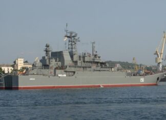 У СБУ повідомили про атаку на три військові кораблі РФ та РЛС у Криму, а також підтвердили удар по нафтобазі в Севастополі