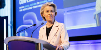 Еврокомиссия подала Совету ЕС предложение о выделении Украине 45 млрд евро