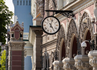 Международные резервы в марте сократились на 5%. Среди причин – необычное поведение цен золота