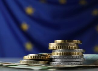 Politico: Сербию могут лишить финансирования Евросоюза на 1,5 млрд евро