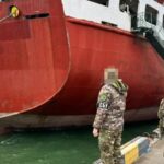 СБУ повідомила про підозру капітану судна «тіньового» флоту РФ, що здійснював рейси до Криму