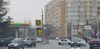 Українські «дронові санкції»: чому дорожчає бензин у Криму