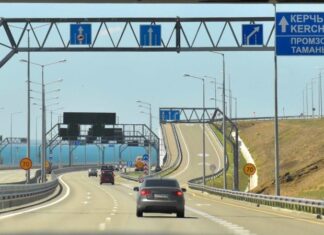 Шлях перешкод і заборон: якою буде дорога до Криму в курортний сезон?