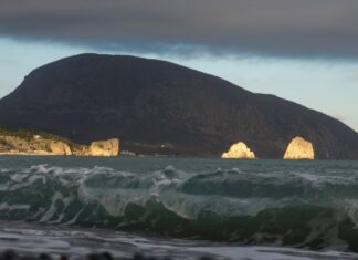 Війна проти морів. Що змінилося біля берегів Криму під впливом РФ
