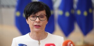 В Еврокомиссии надеются, что Украина получит первый транш кредита ЕС на следующей неделе