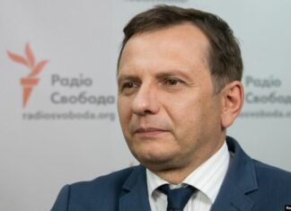 Зарплаты военным можно поднять без новых налогов — Устенко назвал способ