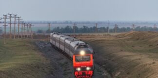 Рух потягів у Криму призупинено після атаки БпЛА
