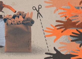 «Українці в Криму, вибачте за стрес». Як вижити на Кримському півострові, коли Росія воює з Україною?