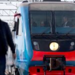 У Криму на двох ділянках залізниці на схід від станції Владиславівка призупинено рух приміських поїздів – ПДКПК