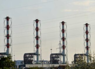 У Криму вночі було чутно вибухи, під атаку могла потрапити Сакська ТЕС