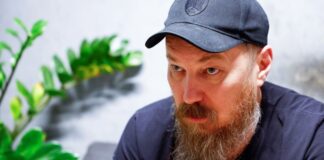 Роберт Бровді: «Перепрошую за незручності». «Кримський рубильник OFF» проводять на півдні Криму