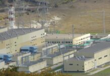 Уночі Ялта та Севастополь зазнали атак, лунали вибухи, виникли пожежі – кримські пабліки