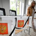 «За війну та дешевий бензин». Як у Криму переконують голосувати на російських виборах