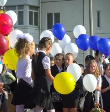«Настав навчальний рік, а жодна проблема не вирішена». Що кажуть кримчани про шкільну освіту на півострові
