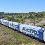 Потяги «Таврія» з Росії продовжать ходити у Крим тільки до Керчі